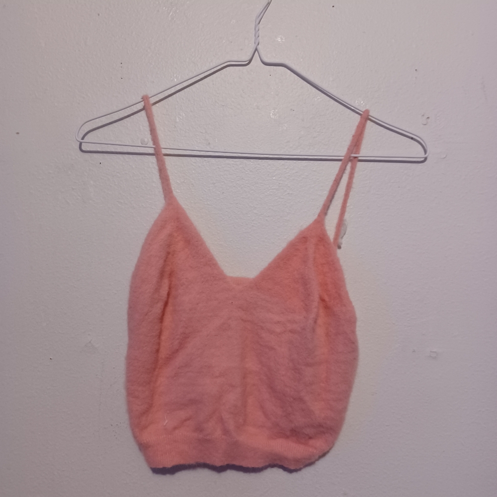 Clothes - Picture 16 of 16